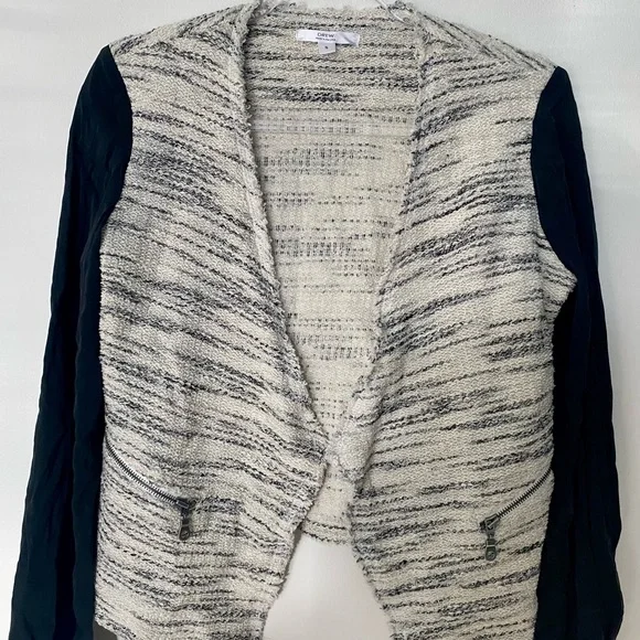 Drew Blazer - Picture 2 of 6